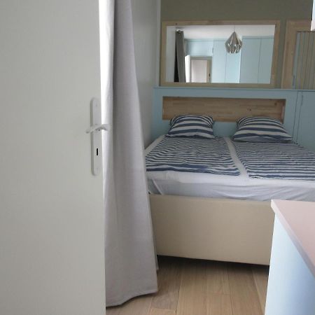 Bourg-La-Reine : Joli Appartement De 20 M² Exteriör bild